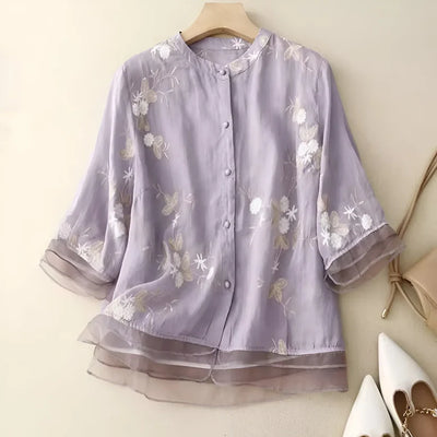 EMILY™ | COTTON TOP WITH EMBROIDERED FLOWERS