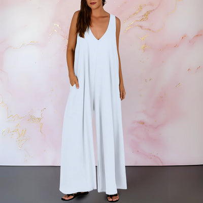Wendy™ | Comfortable jumpsuit with V-neck and wide legs