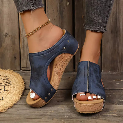 Lumi™ | Stud Wedges
