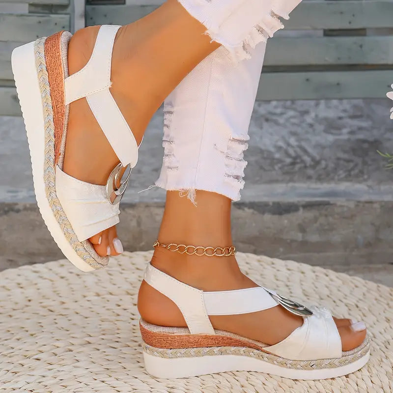 Clary™ | Comfortable and breathable orthopaedic sandals