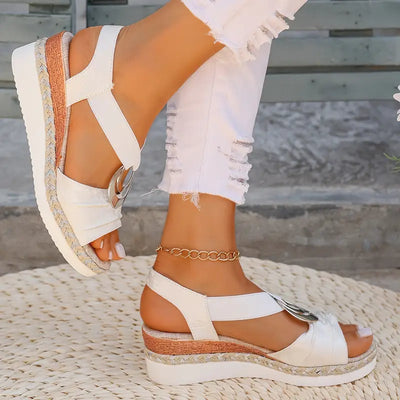 Clary™ | Comfortable and breathable orthopaedic sandals