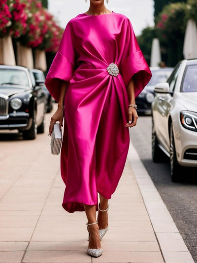 Tora™ | Long dress in luxurious sparkling satin